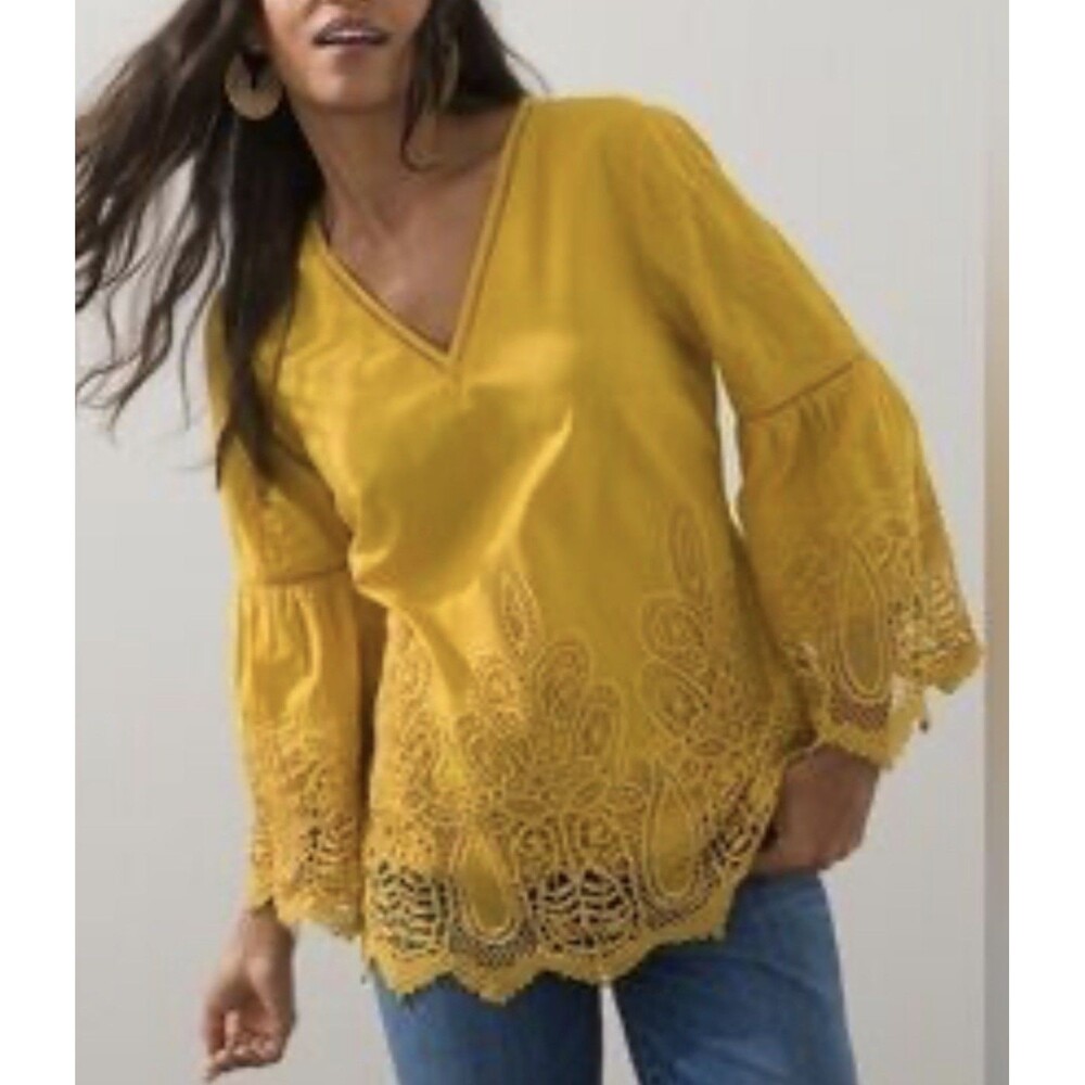 Chicos Womens Size Large Gold V-Neck Top Flare Sleeve Embroidered Lace Detail